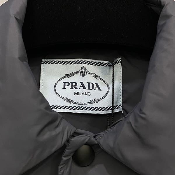 希少プラダ コピー商品 Re-Nylon シャツ ジャケット pue90465